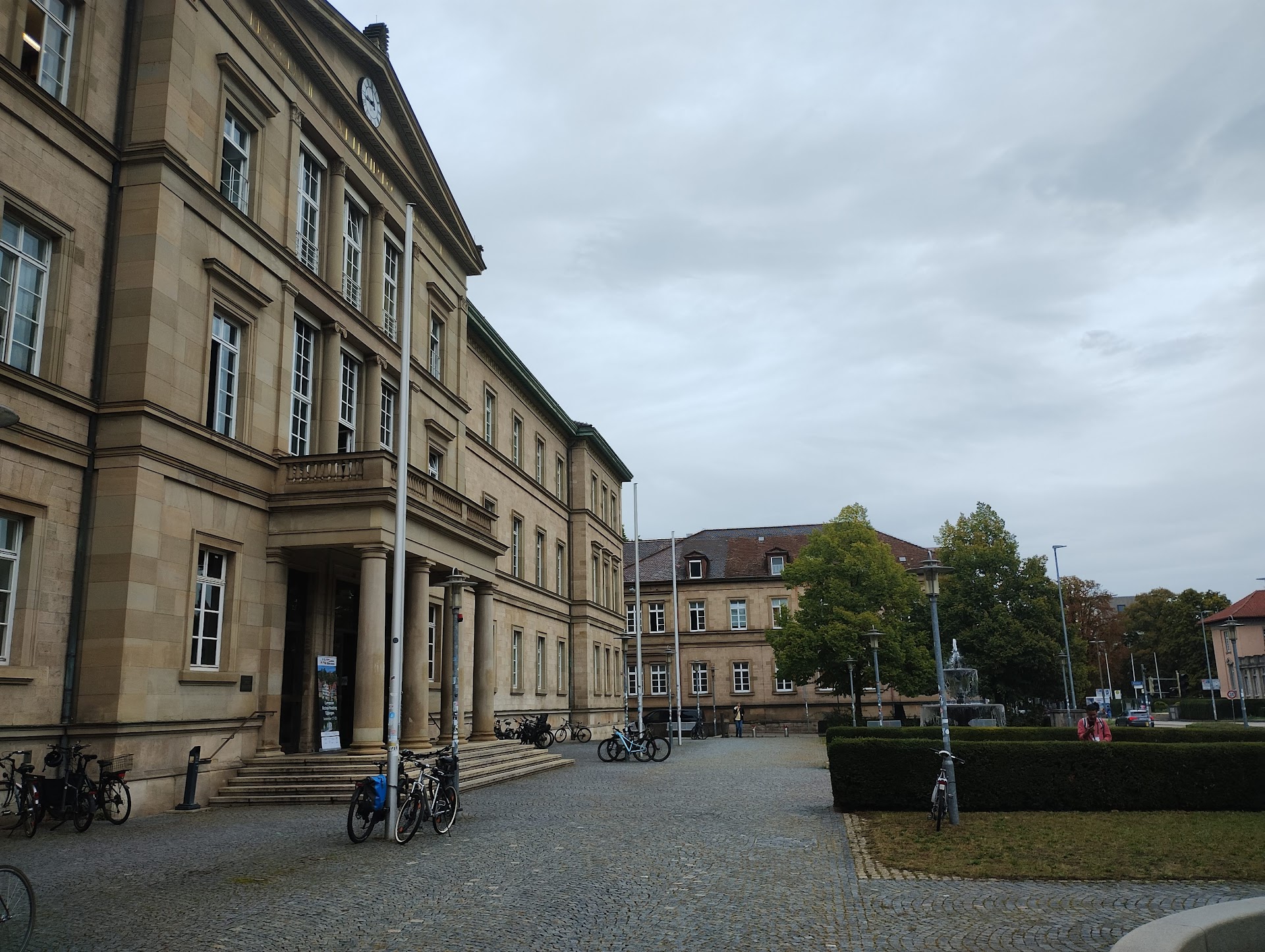 Eberhard Karls Universität Tübingen