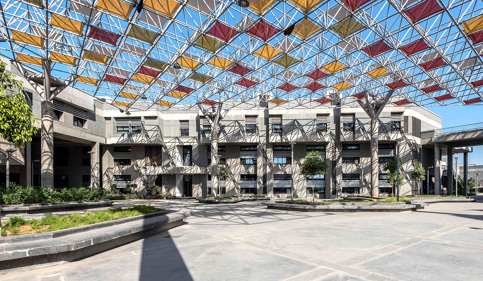 Indian Institute of Technology Gandhinagar