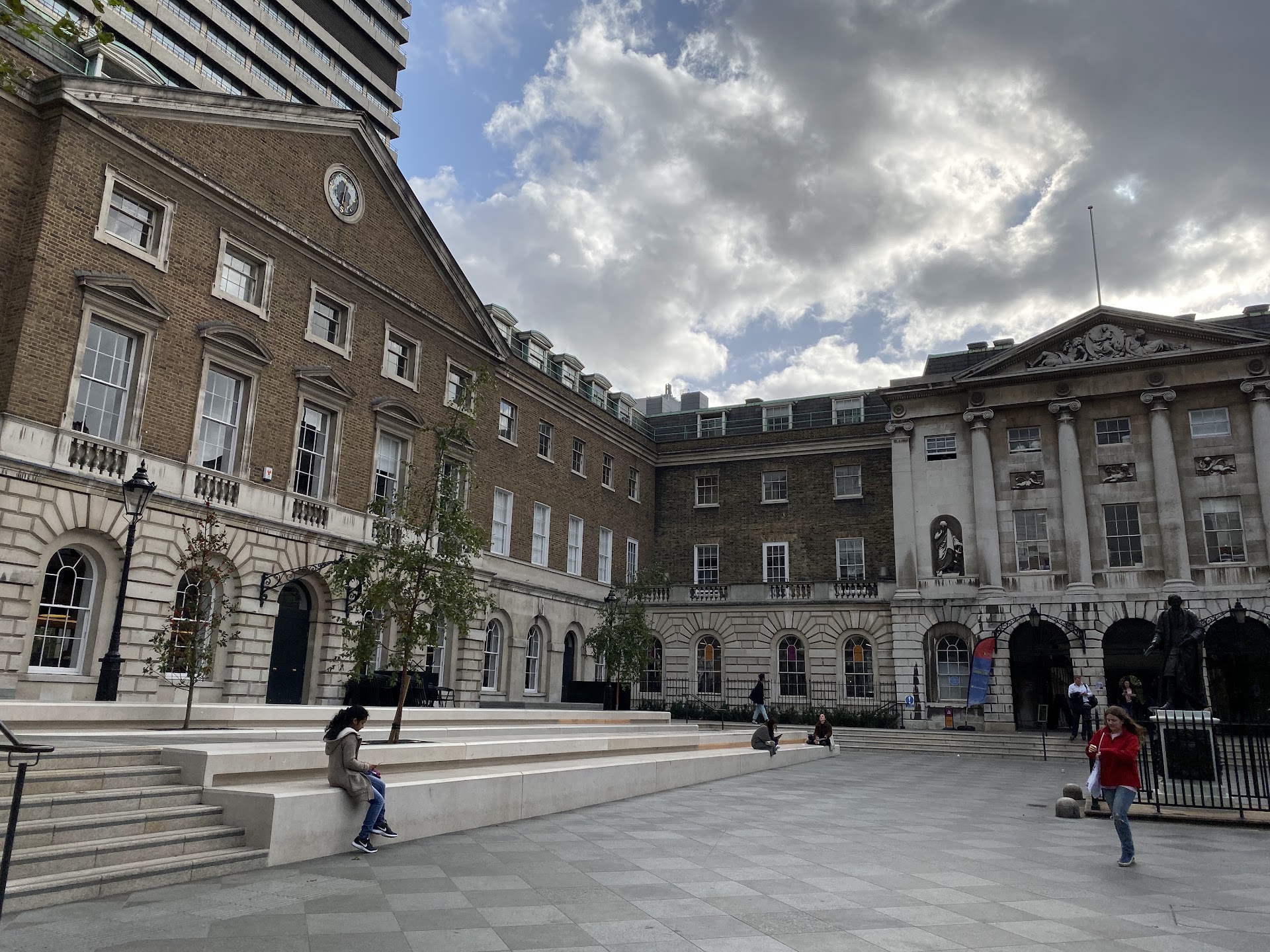 King's College London