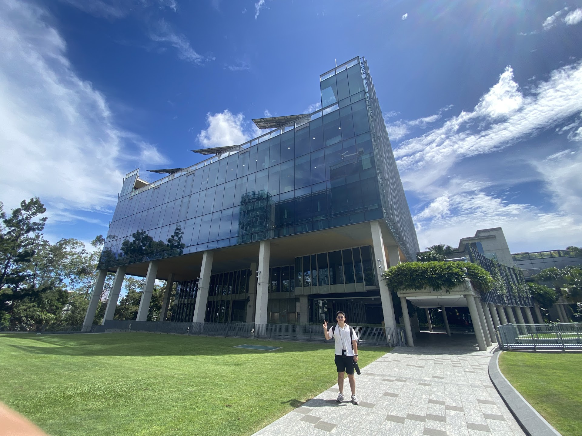 Queensland University of Technology (QUT)