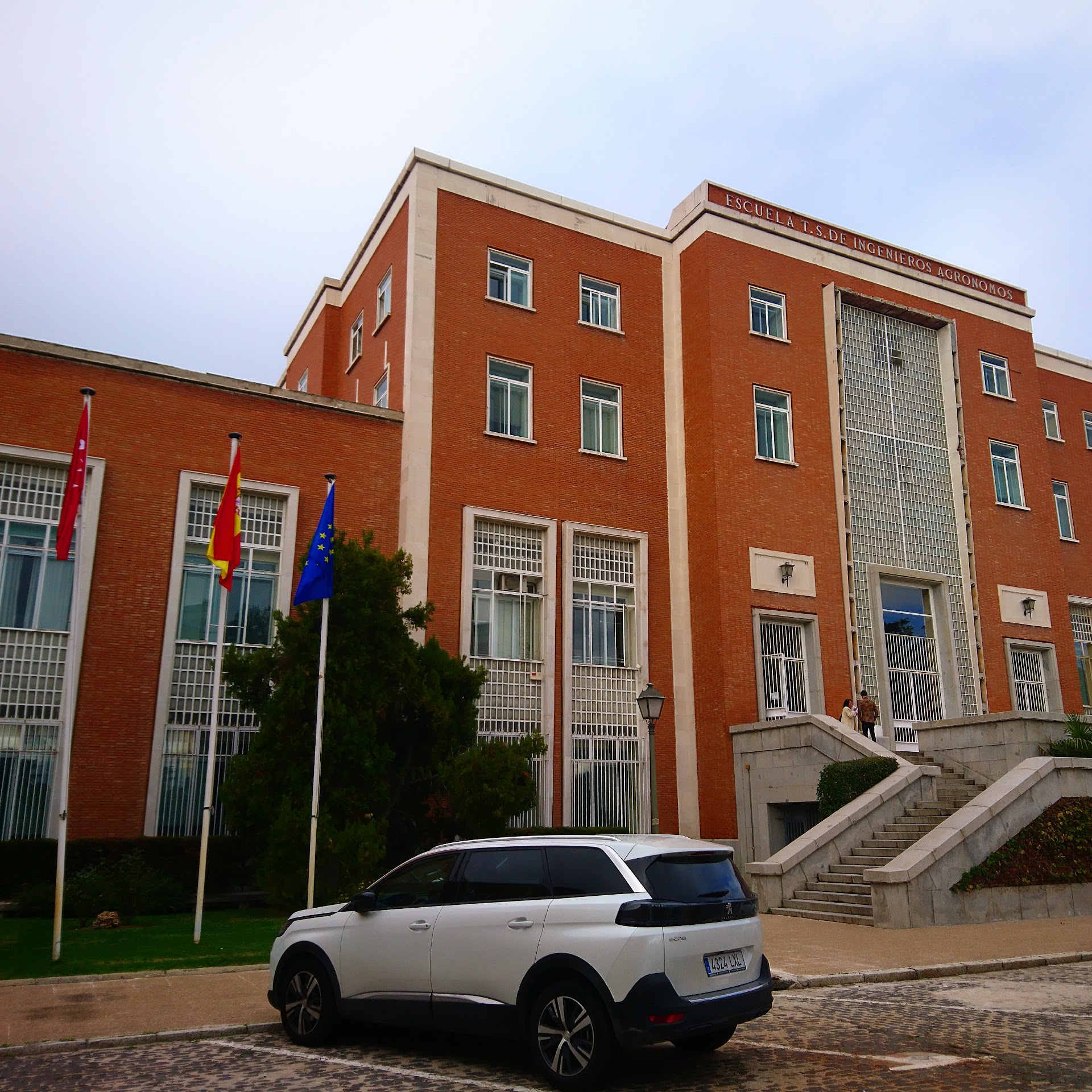 Universidad Politécnica de Madrid (UPM)