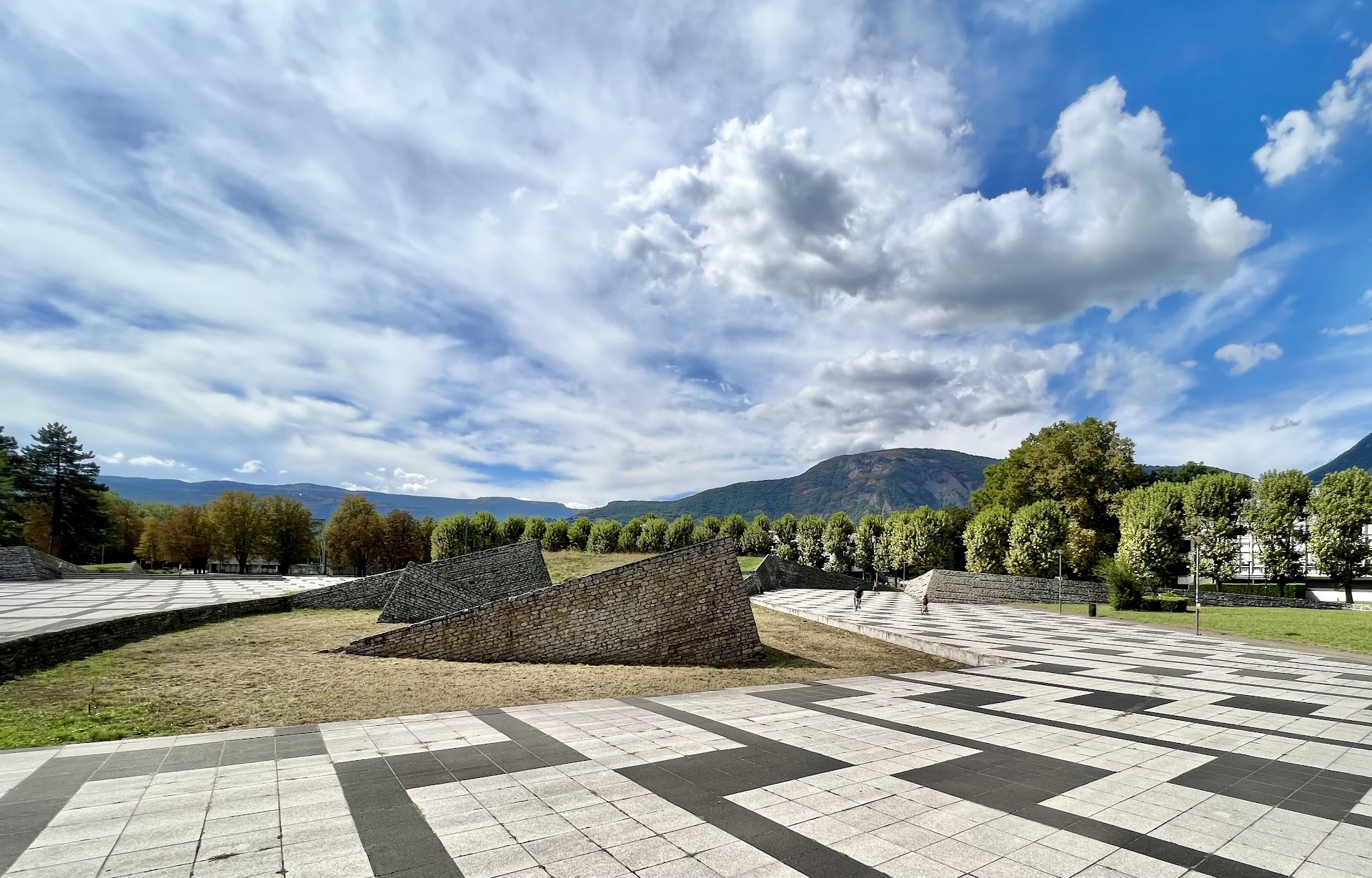 Université Grenoble Alpes