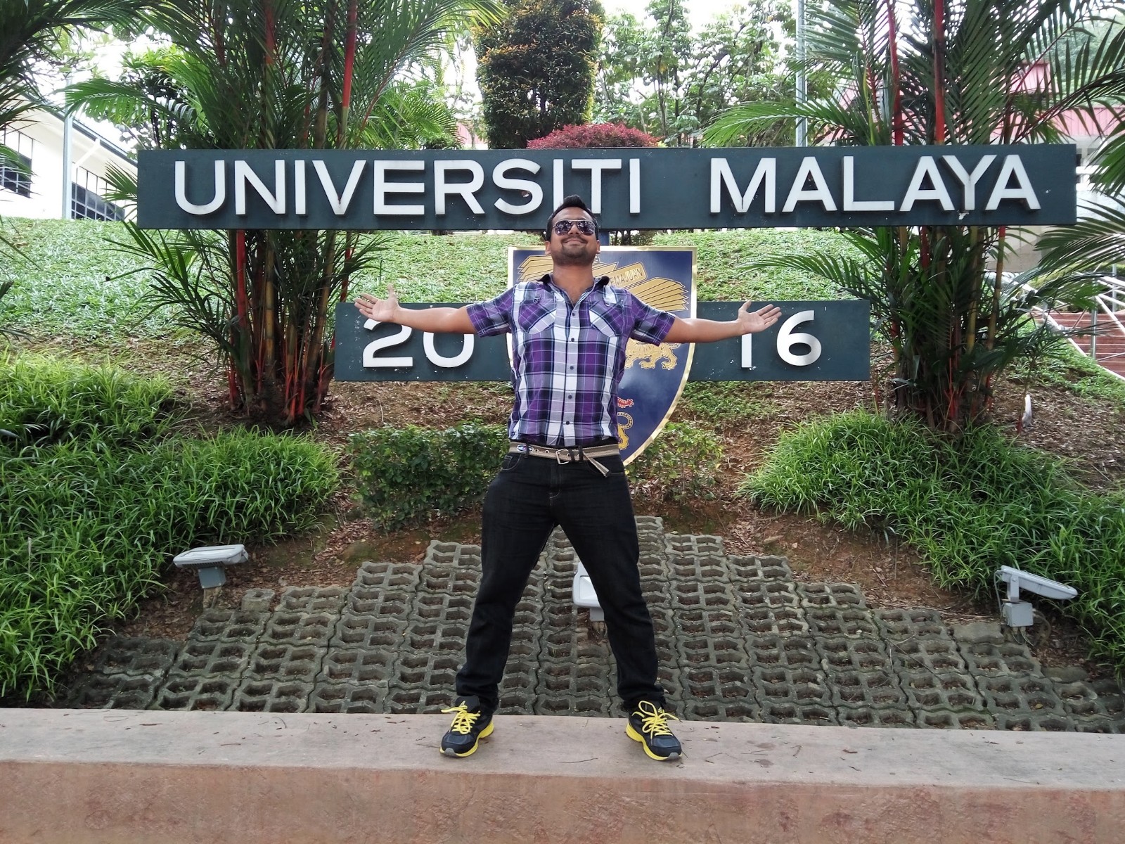 Universiti Malaya (UM)