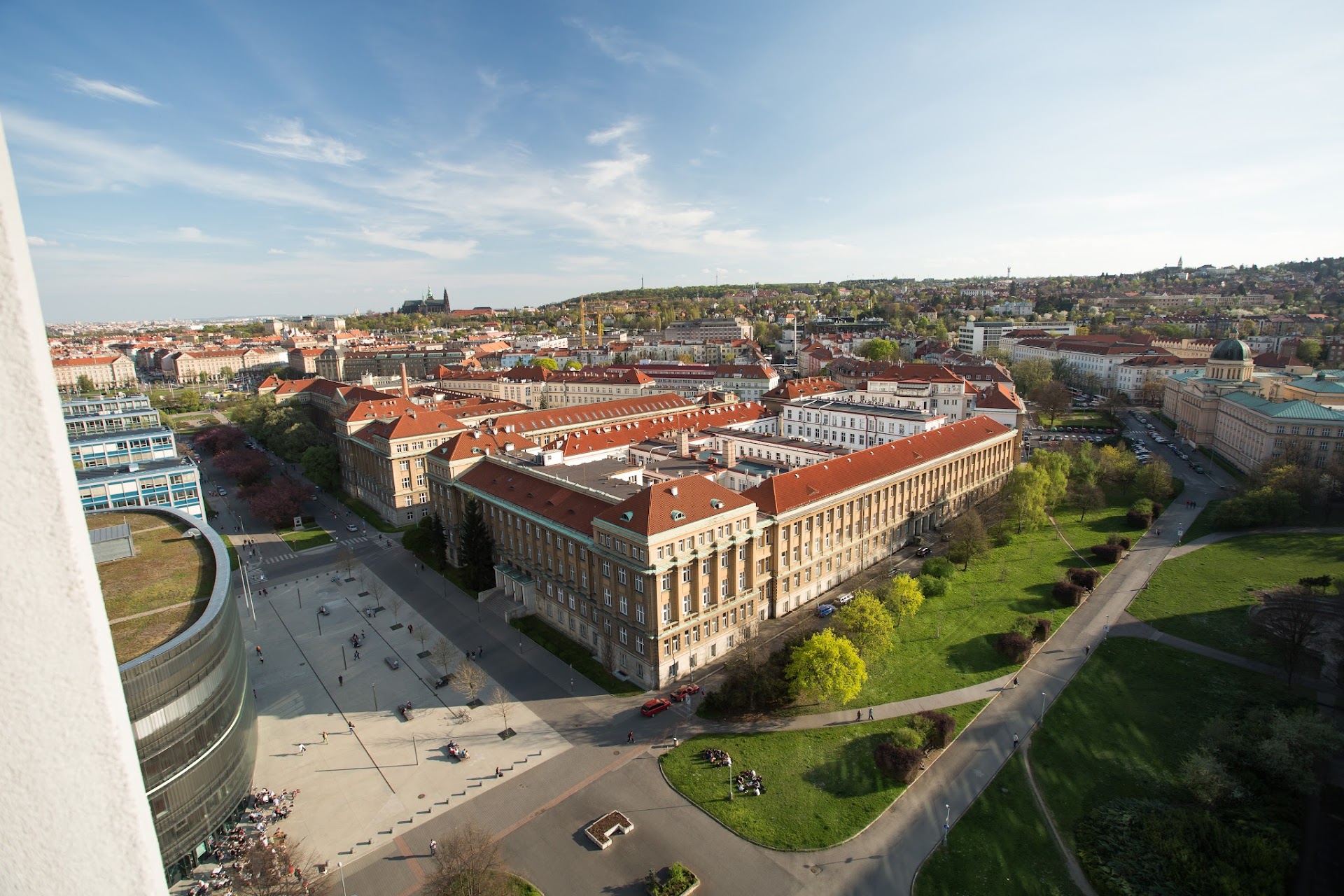 University of Chemistry and Technology, Prague