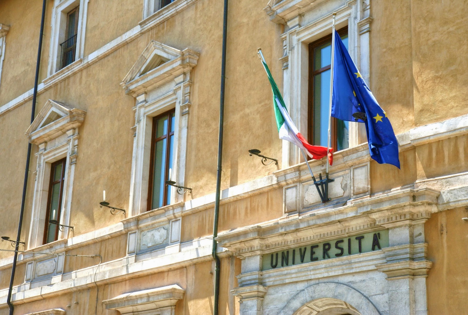 University of L'Aquila