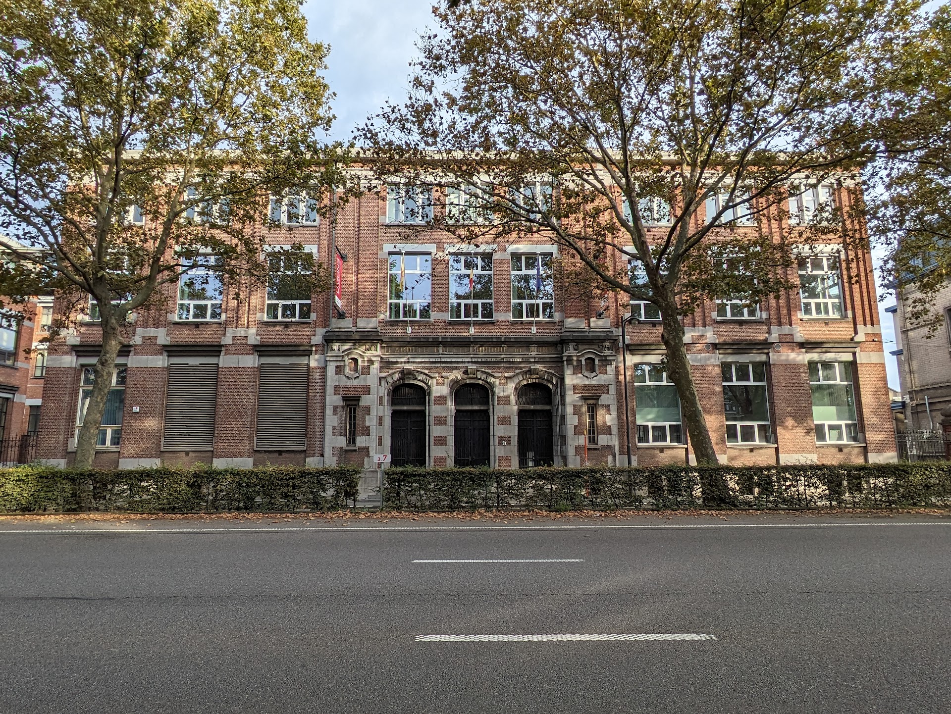 University of Mons